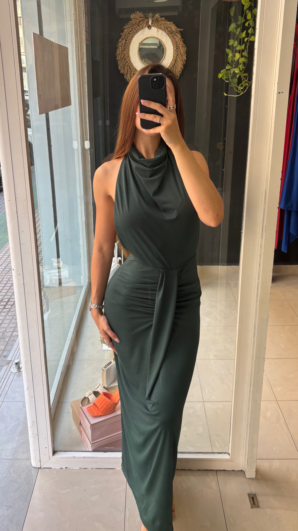 Vestido Espalda Escote Cascada