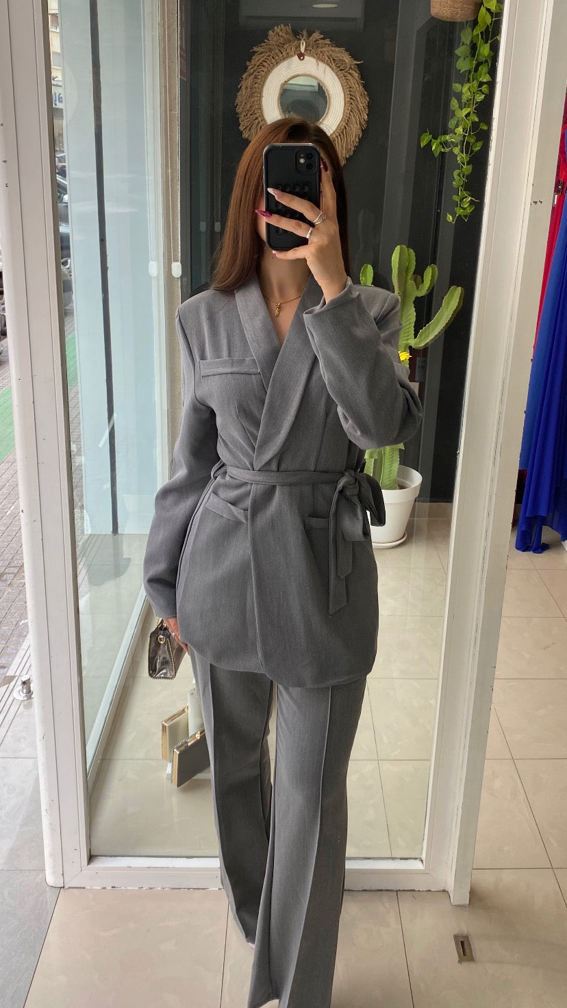 Traje Gris