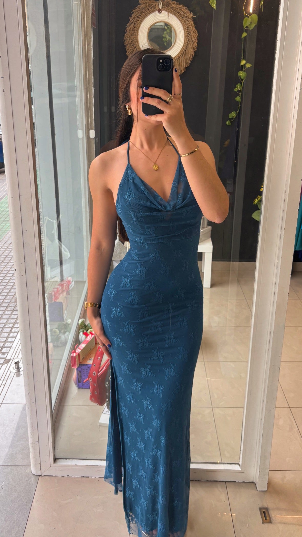 Vestido Cascada Encaje