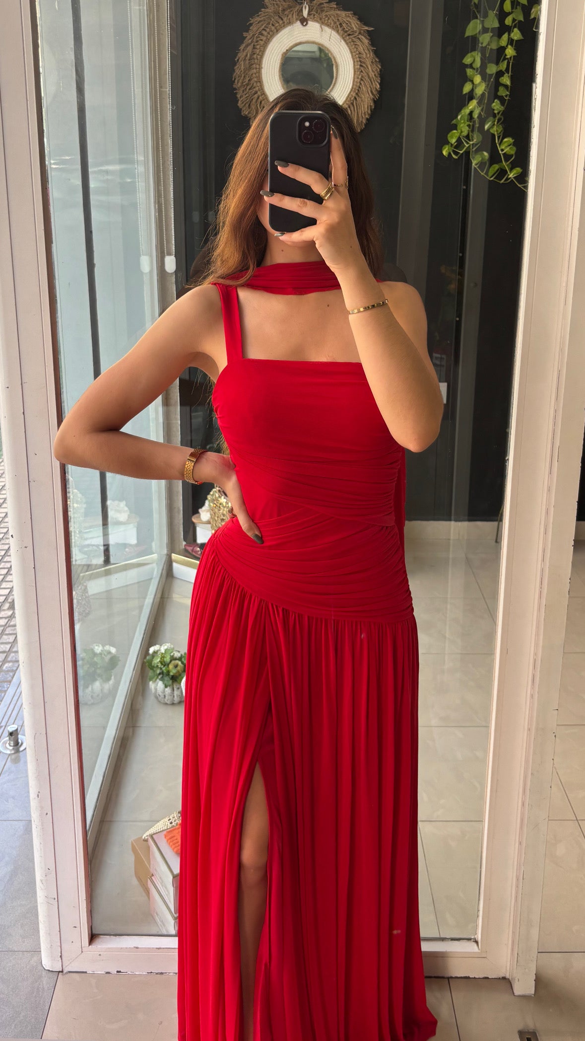 Vestido Drapeado Asimétrico