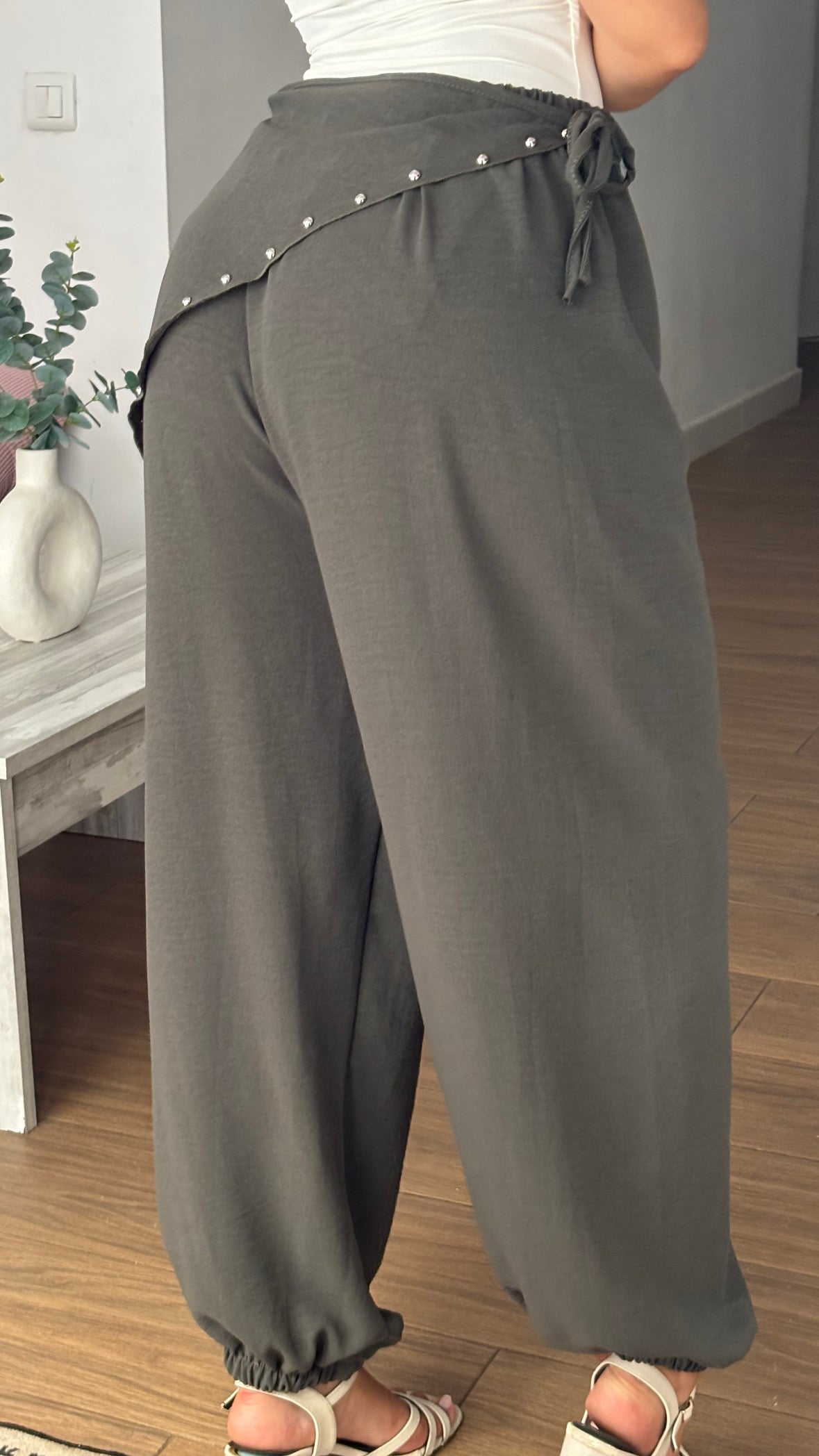 Pantalón Pañuelo Tachuelos