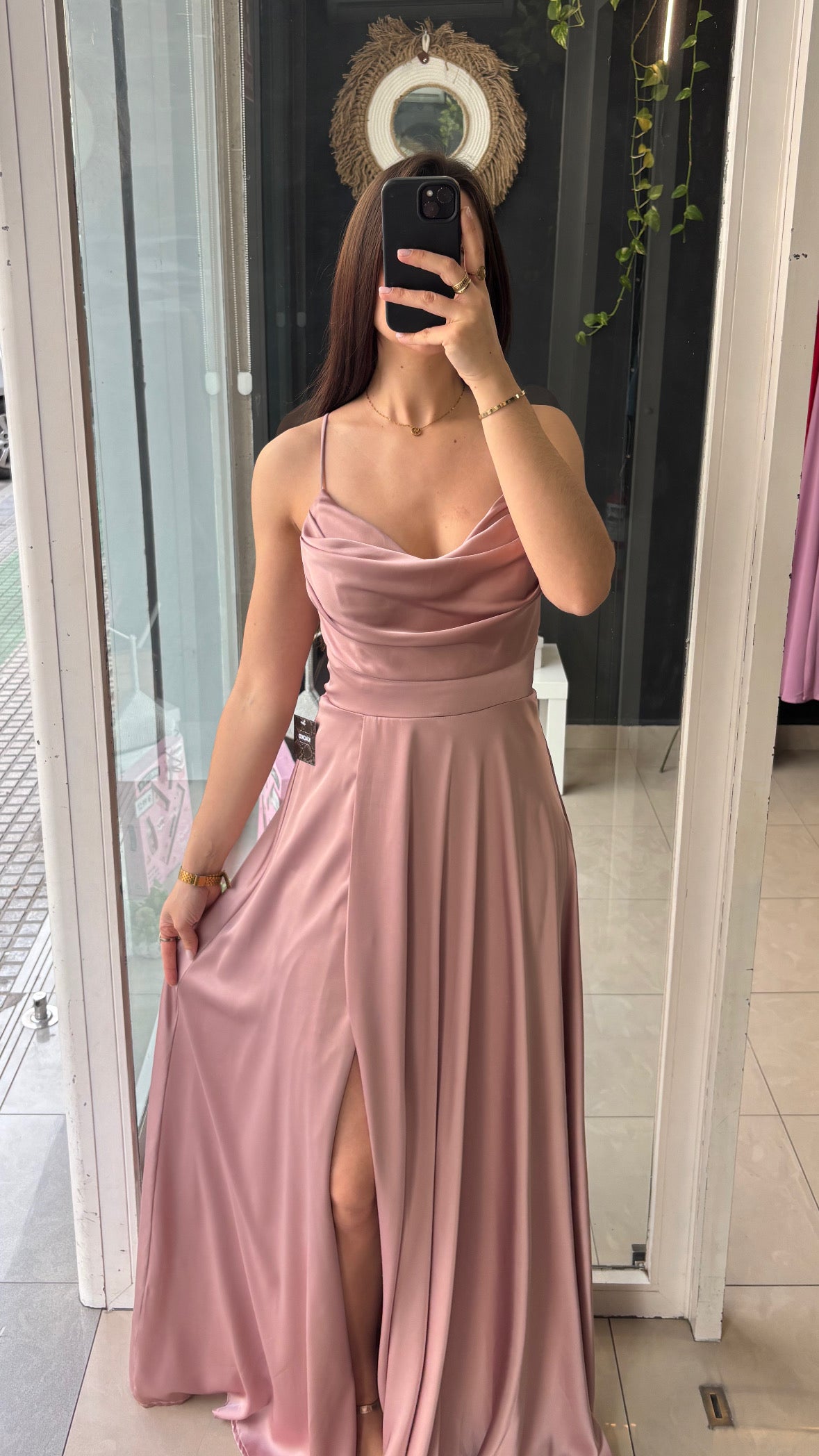 Vestido Vuelo Escote Cascada