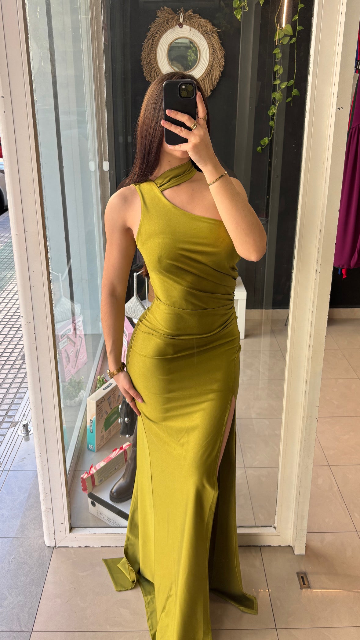 Vestido Asimétrico Capa