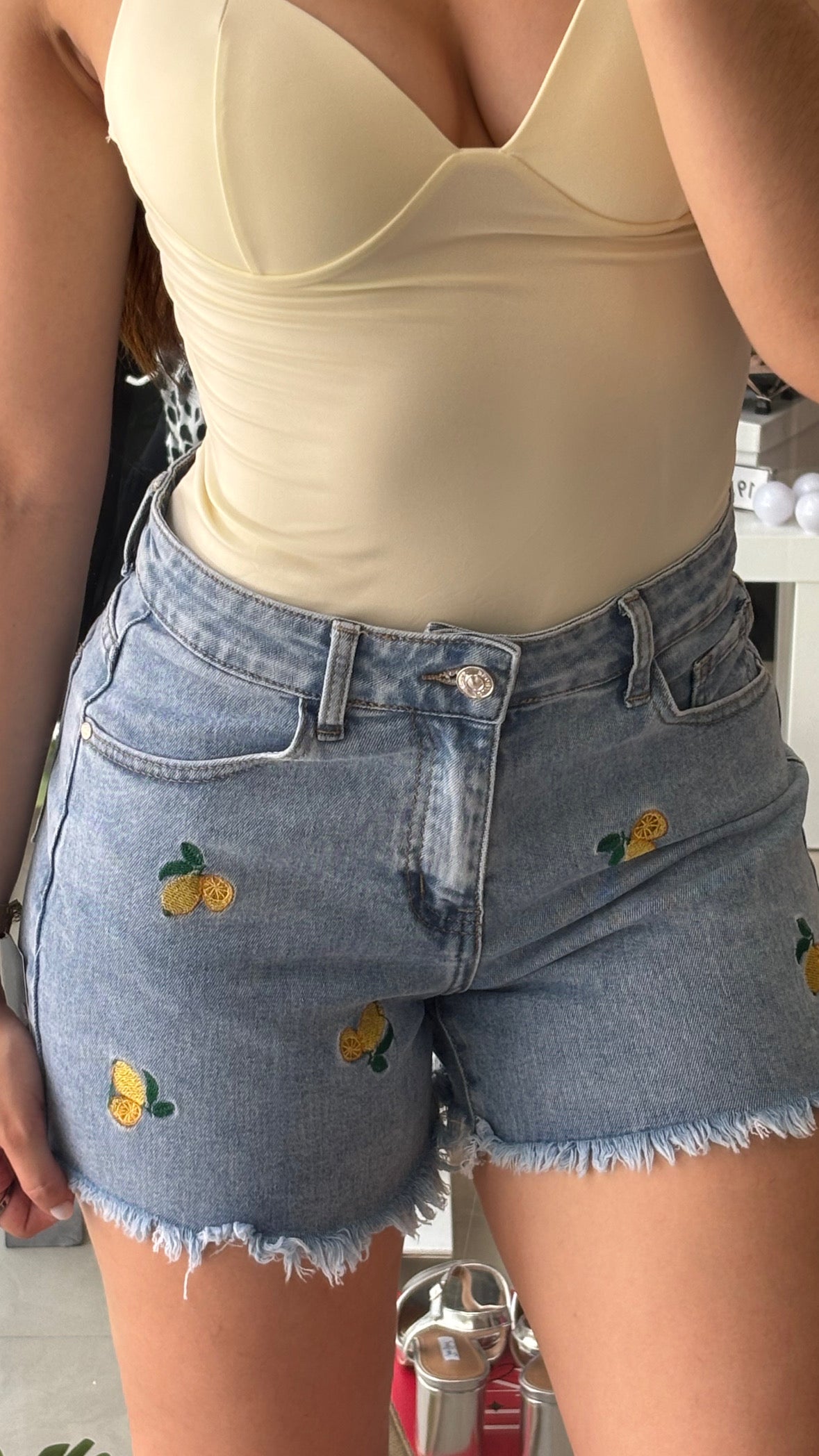 Short Limones