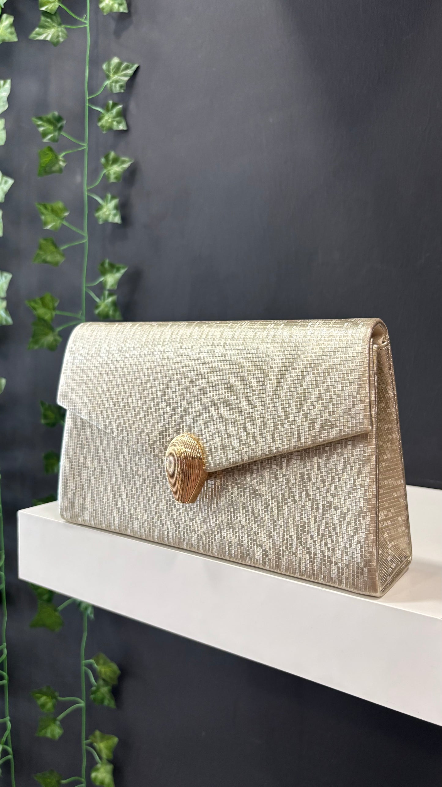 Bolso Dorado