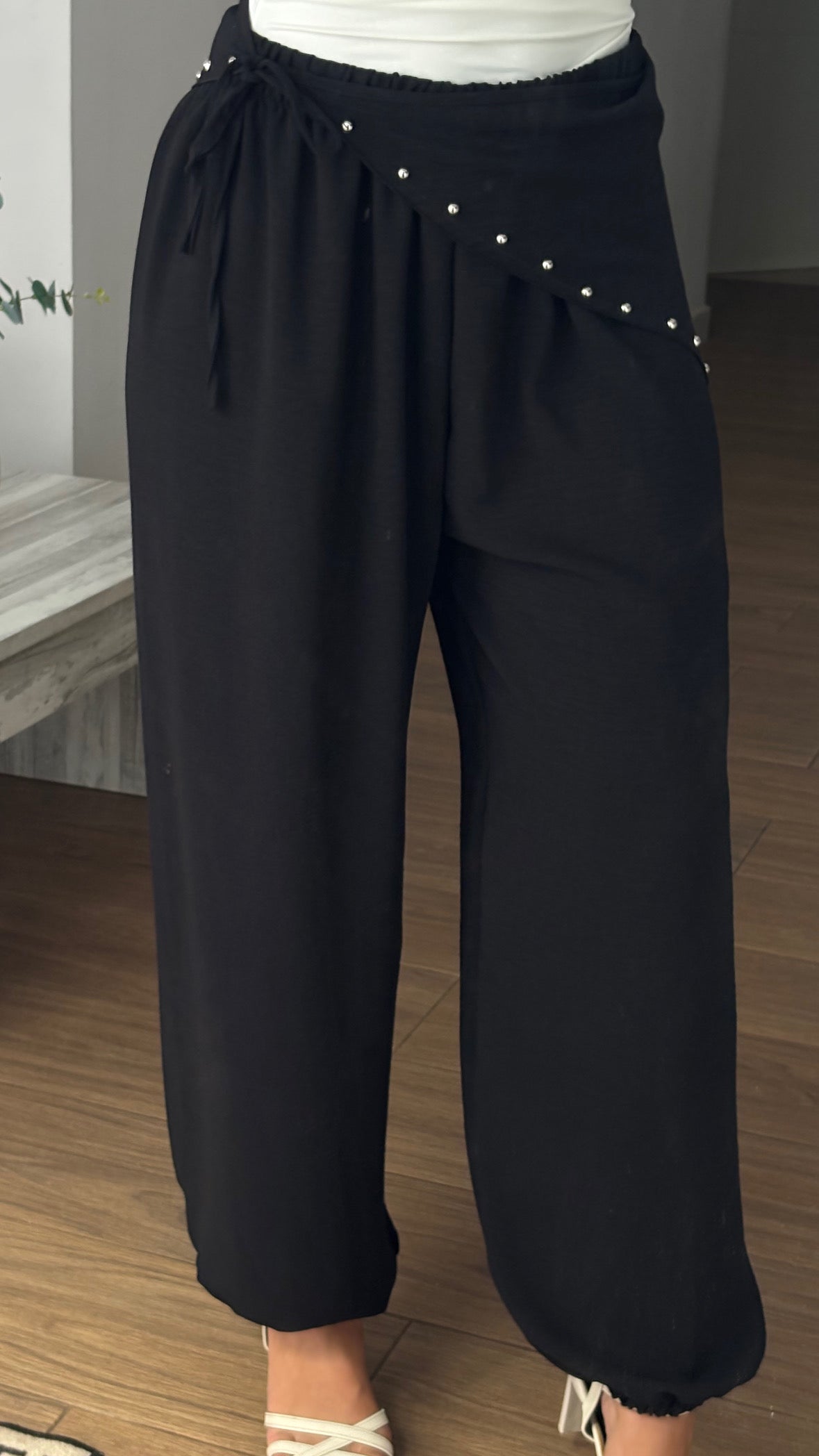 Pantalón Pañuelo Tachuelos